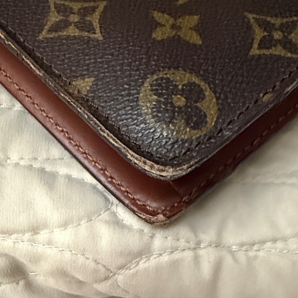 Authentic Louis Vuitton Dark Brown Monogram Briefcase/ 2 way bag - Picture 7 of 11